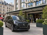 Mercedes V-Class XL at Cheval Blanc Paris